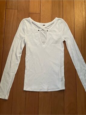 Free People White Ribbed Long-Sleeve Keyhole Top
